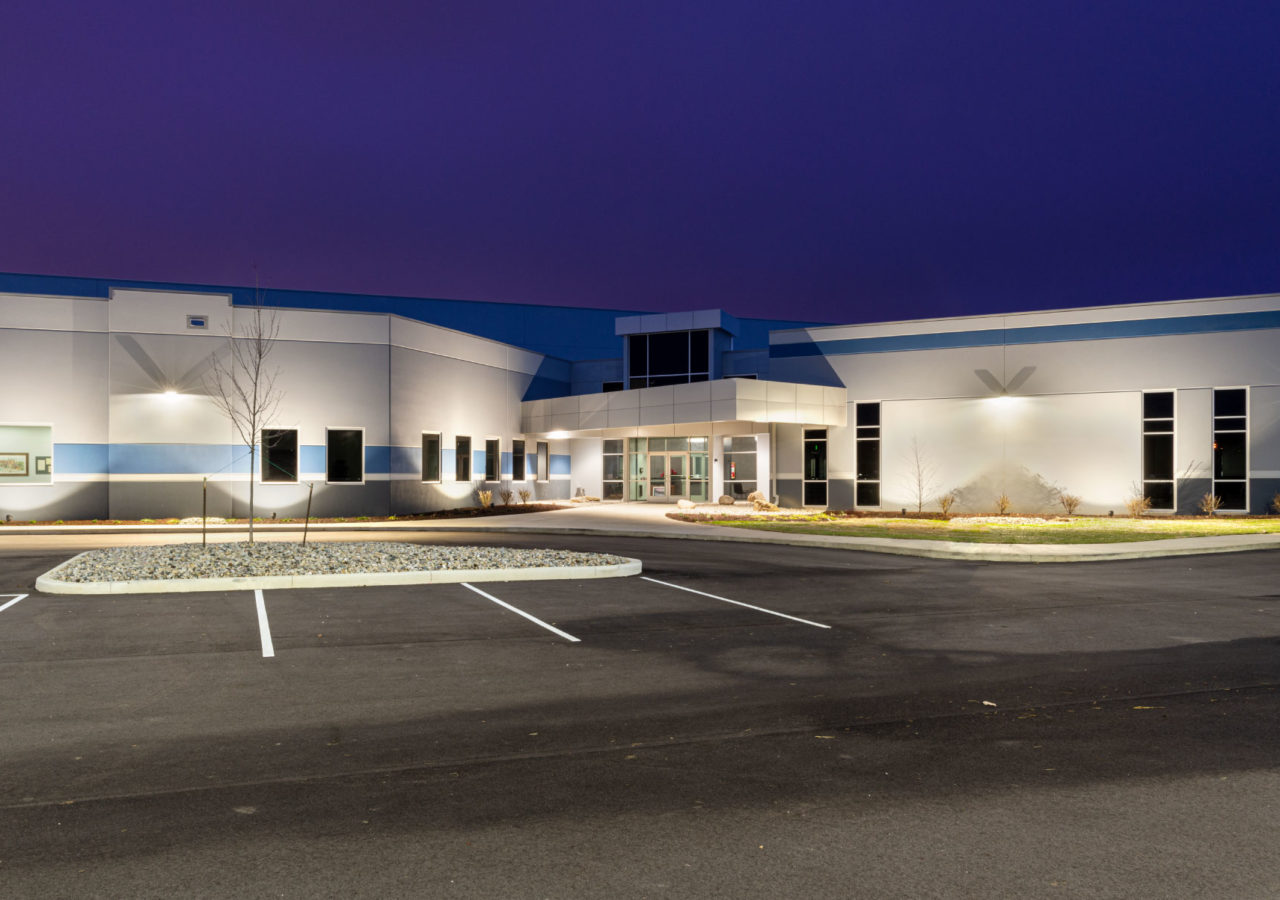 Exterior Entrance View of AALCO Distributing Facility Built by ARCO Beverage Group