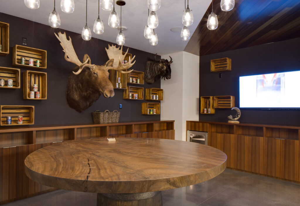 ARCO-Beverage-Harbor-Distributing-Office resize