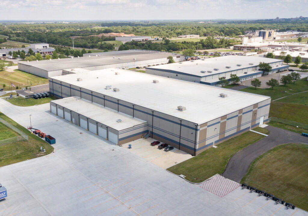 arco-national-construction-design-build-general-contractor-beverage-distribution-project-standard-beverage-lawrence-kansas-1