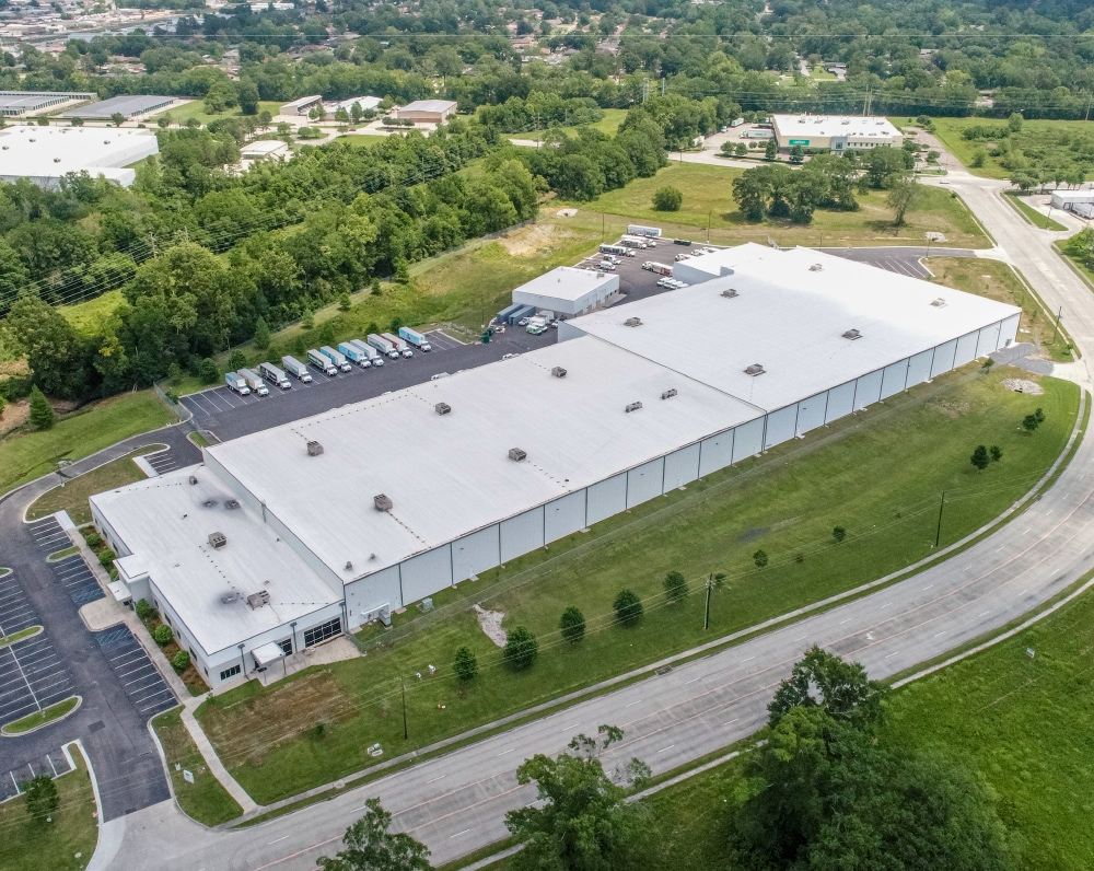 drone view of the crescent crown distribution facility in baton rouge louisiana