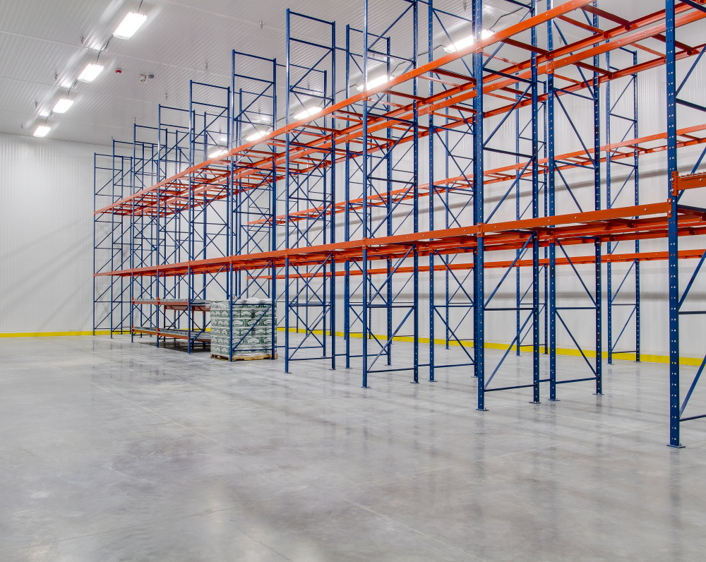 arco-beverage-group-strathman-sales-topeka-kansas-gallery-2 storage rack in the strathman sales topeka warehouse