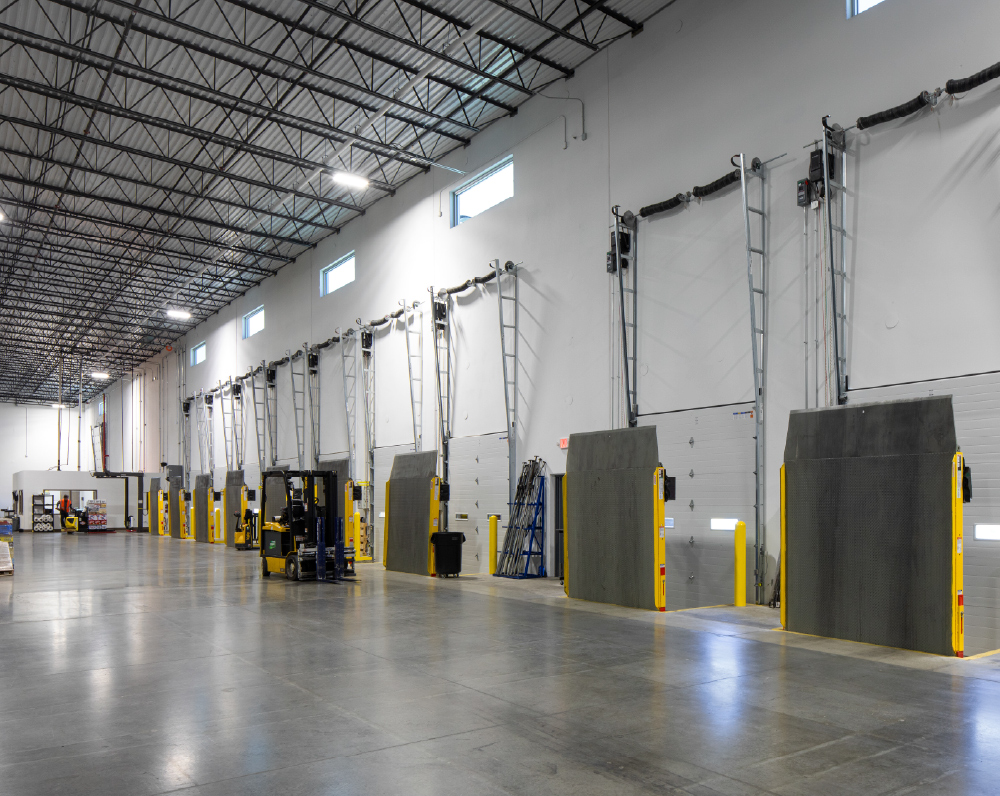 arco-beverage-group-high-country-beverage-grand-junction-colorado-gallery-10 loading dock within the high country beverage distribution facility in grand junction colorado